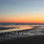Secret Stay, Wellness Penthouse Studio, Privacy, Seaview, Terras, Sauna Koksijde