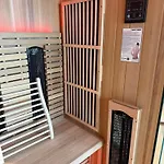 Secret Stay, Wellness Penthouse Studio, Privacy, Seaview, Terras, Sauna Apartment *