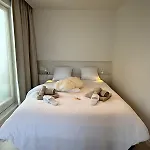 Secret Stay, Wellness Penthouse Studio, Privacy, Seaview, Terras, Sauna