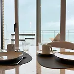 Secret Stay, Wellness Penthouse Studio, Privacy, Seaview, Terras, Sauna