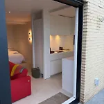 Secret Stay, Wellness Penthouse Studio, Privacy, Seaview, Terras, Sauna Apartment Koksijde