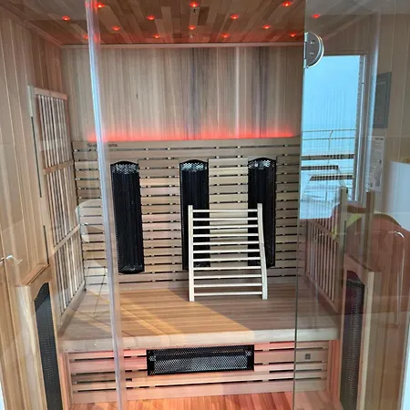 Secret Stay, Wellness Penthouse Studio, Privacy, Seaview, Terras, Sauna *