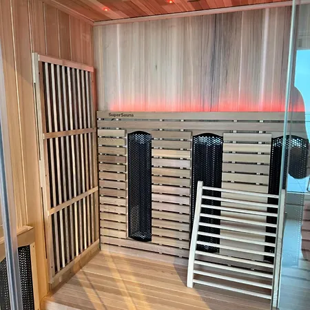 Secret Stay, Wellness Penthouse Studio, Privacy, Seaview, Terras, Sauna Koksijde