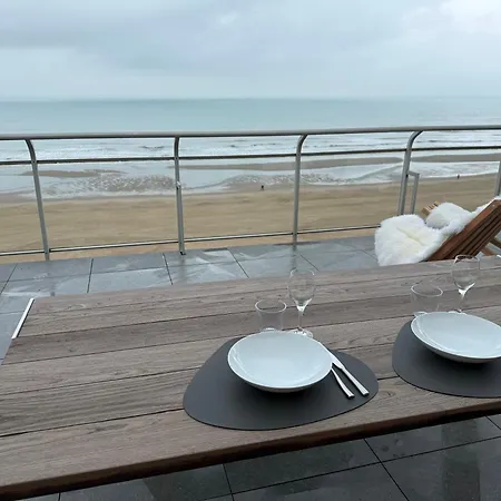 Apartment Secret Stay, Wellness Penthouse Studio, Privacy, Seaview, Terras, Sauna *
