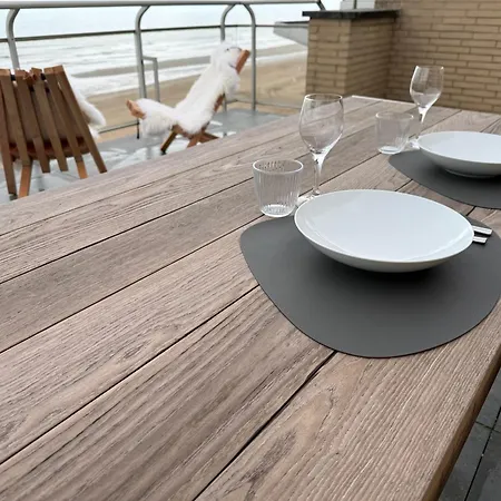 Apartment Secret Stay, Wellness Penthouse Studio, Privacy, Seaview, Terras, Sauna