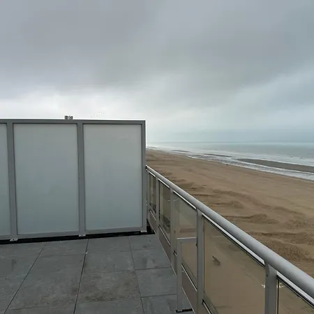 Apartment Secret Stay, Wellness Penthouse Studio, Privacy, Seaview, Terras, Sauna Koksijde