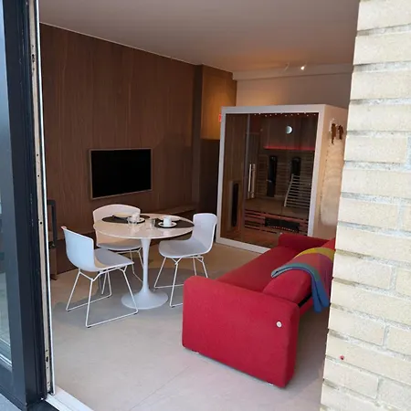 Apartamento Secret Stay, Wellness Penthouse Studio, Privacy, Seaview, Terras, Sauna *