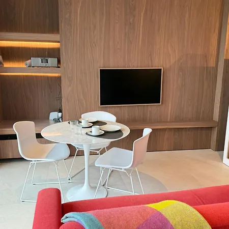 Apartment Secret Stay, Wellness Penthouse Studio, Privacy, Seaview, Terras, Sauna