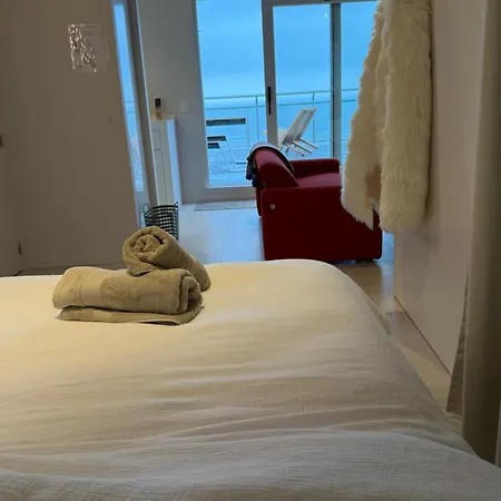 Apartamento Secret Stay, Wellness Penthouse Studio, Privacy, Seaview, Terras, Sauna Koksijde